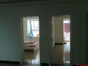 精裝新房出租 市府花苑二室兩廳，設(shè)施齊全，交通便利